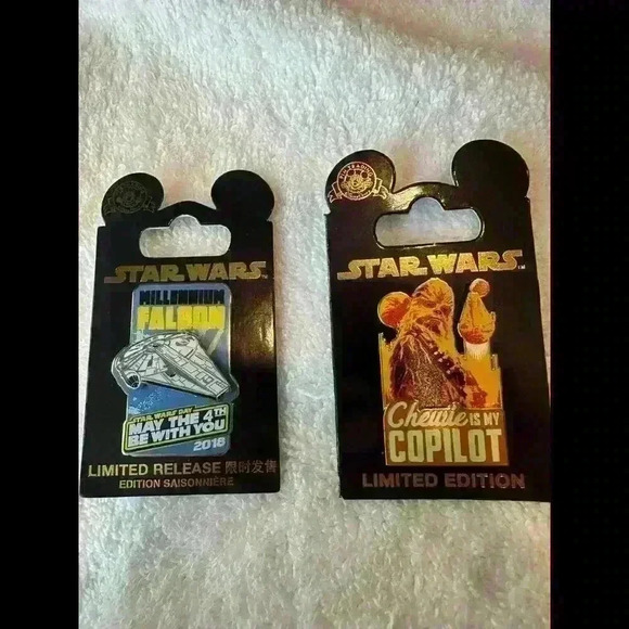 Disneyland Star Wars May The 4th Be With You & Chewie Is My Copilot Pins, LE NEW - Picture 1 of 3